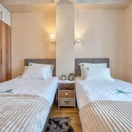 Bella Gondola Apartment *